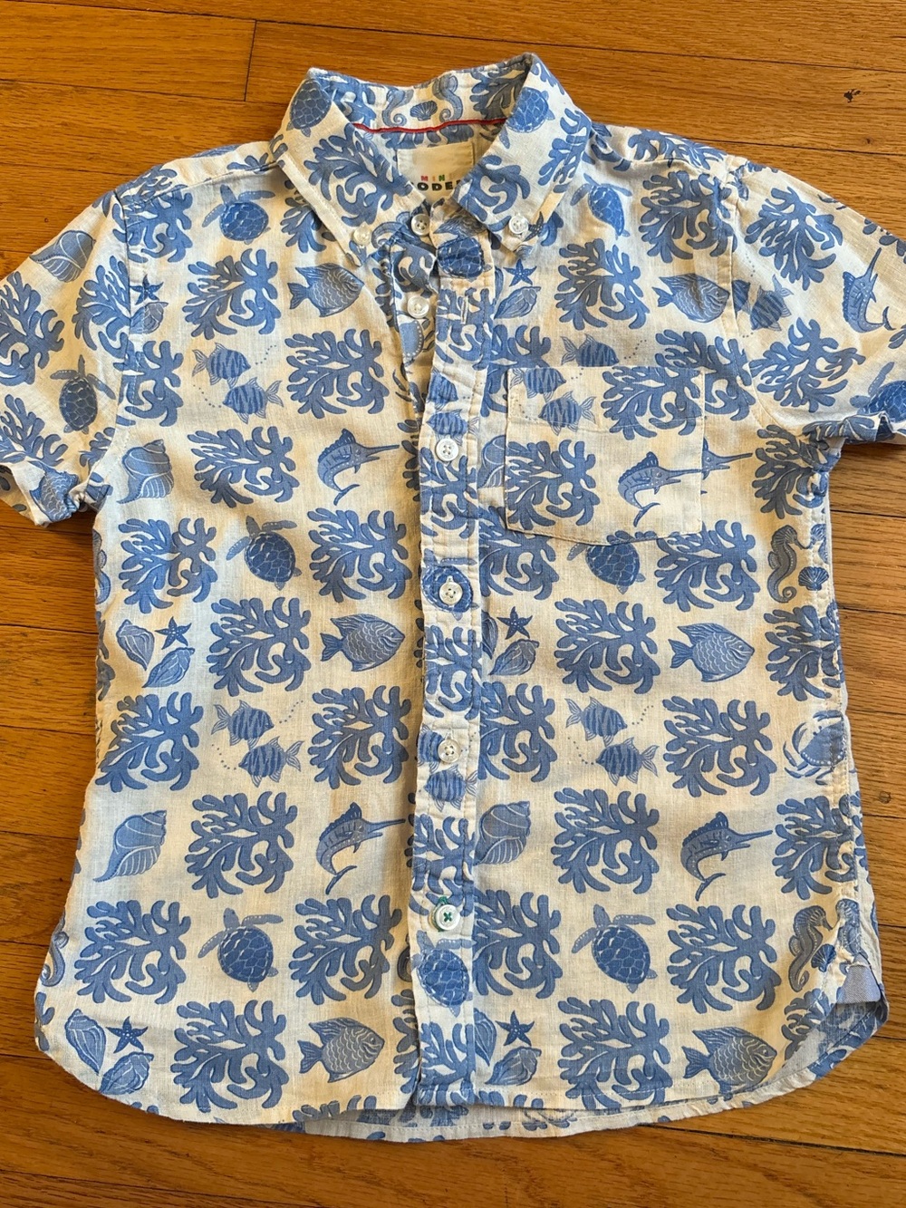 Mini Boden Blue and White Ocean Print Short Sleeve Button-Down Shirt